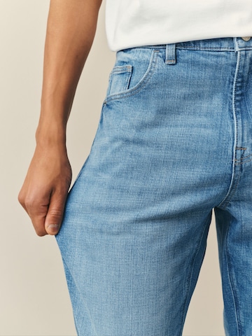 Coupe slim Jean 'Essential' Next en bleu