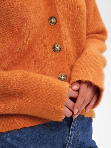 SELECTED Knit Cardigan in Orange