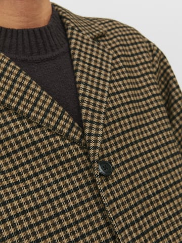 JACK & JONES Between-Seasons Coat 'Clinton' in Brown