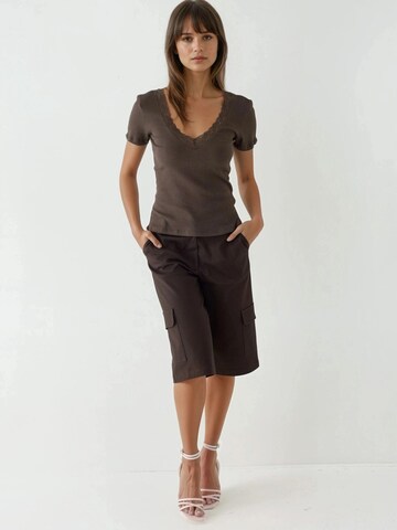 Busem Shirt in Bruin