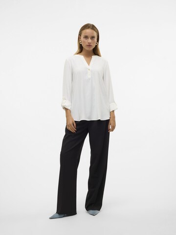 Camicia da donna 'Ani' di VERO MODA in bianco