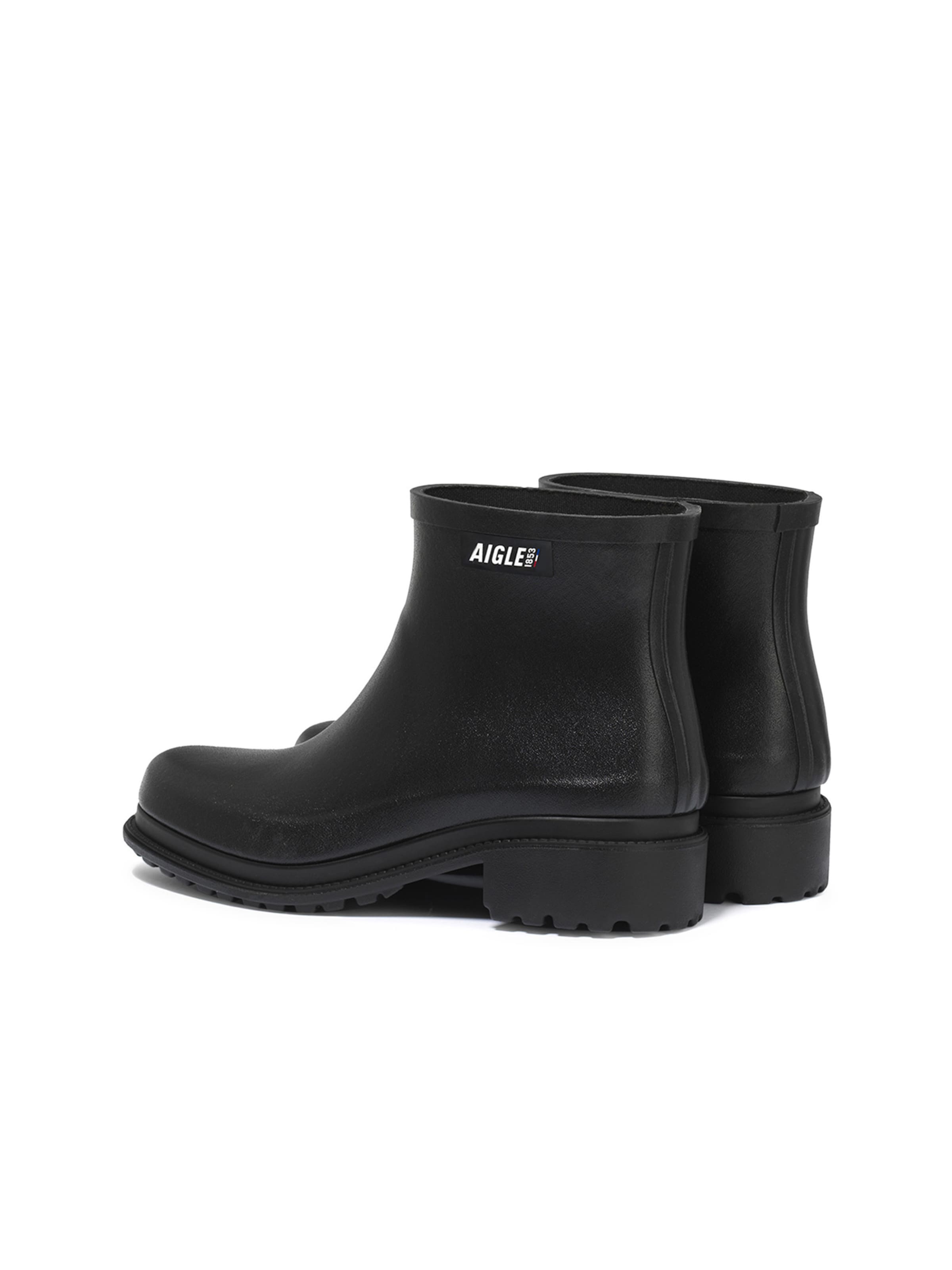 Botine 'Fulfeel low' de la AIGLE pe negru