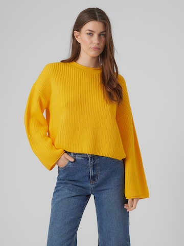 Pull-over 'SAYLA' VERO MODA en jaune