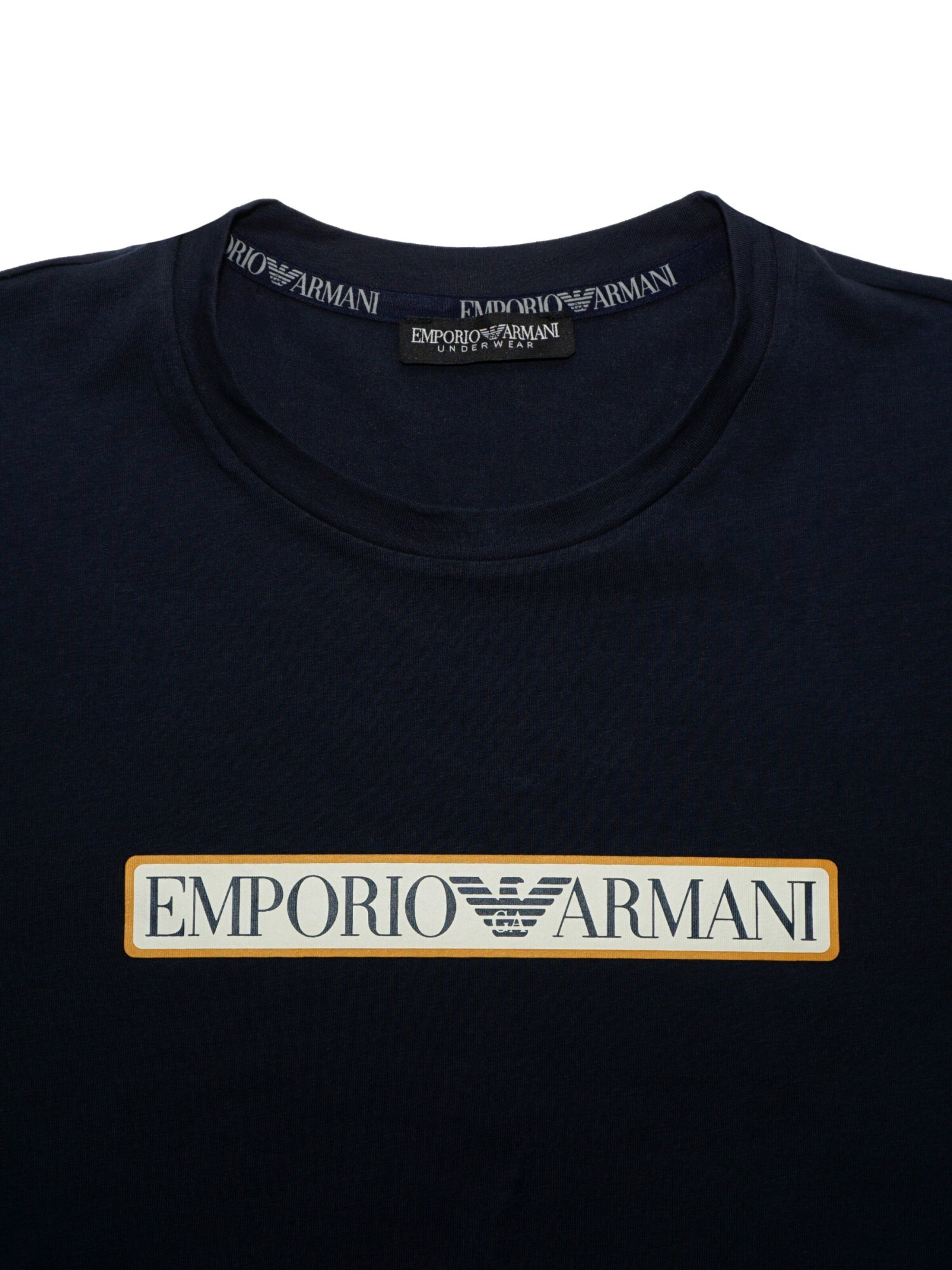 Maglietta di Emporio Armani in blu
