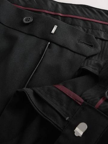 melns Next Piegulošs Buktētas bikses