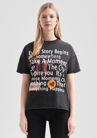 T-shirt QS en noir : devant