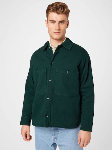WEEKDAY Демисезонная куртка 'Aaron' в Зеленый: спереди