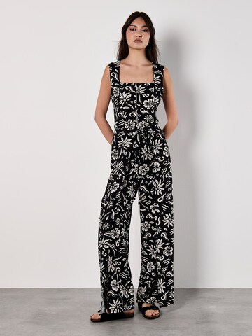 Haut Apricot en noir