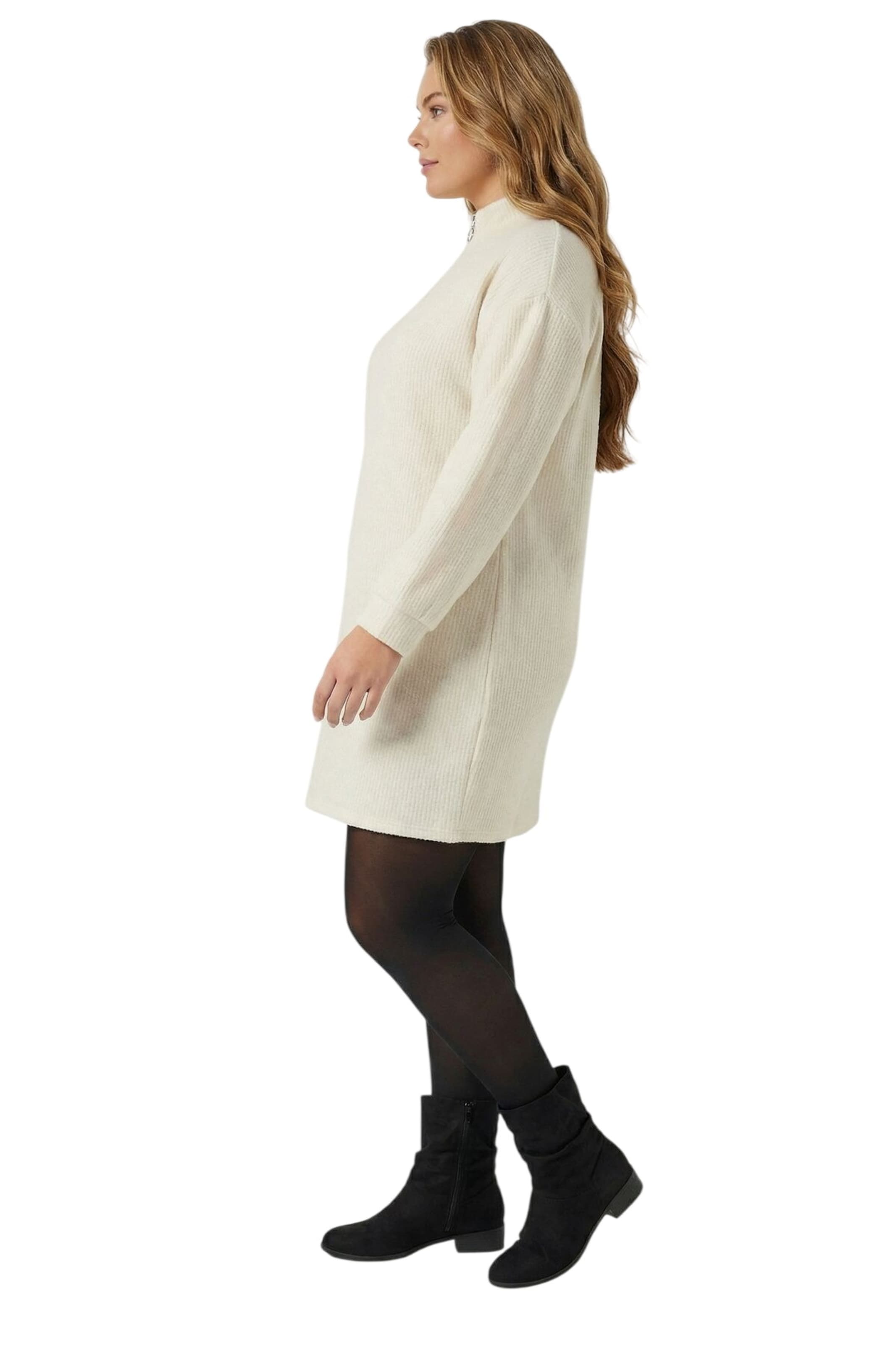 Stil Diva Dress in Beige