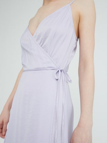 Robe 'Roslyn' EDITED en violet