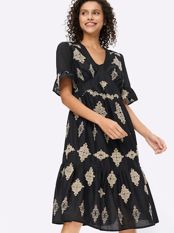 Robe heine en noir : devant