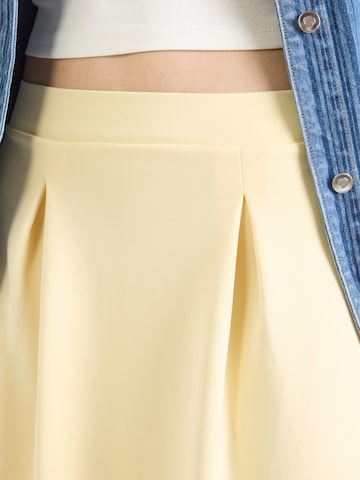 Jupe 'Melinda' ABOUT YOU en jaune