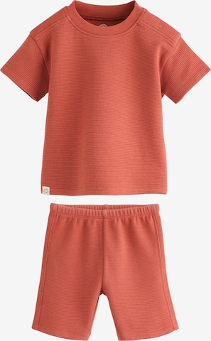 Next Setti värissä ruskea: etupuoli