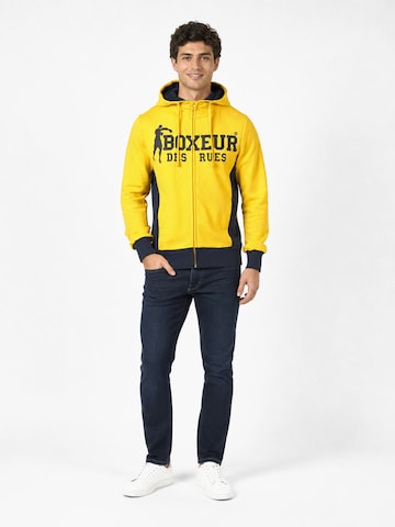 Boxeur des Rues - Sudadera 'Herren Hoodie Fitted Boxeur des Rues mit Reißverschluss und Kapuze, Gelb mit Marineblau, Baumwolle' en amarillo