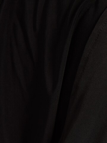 Bershka Koszula body w kolorze czarny