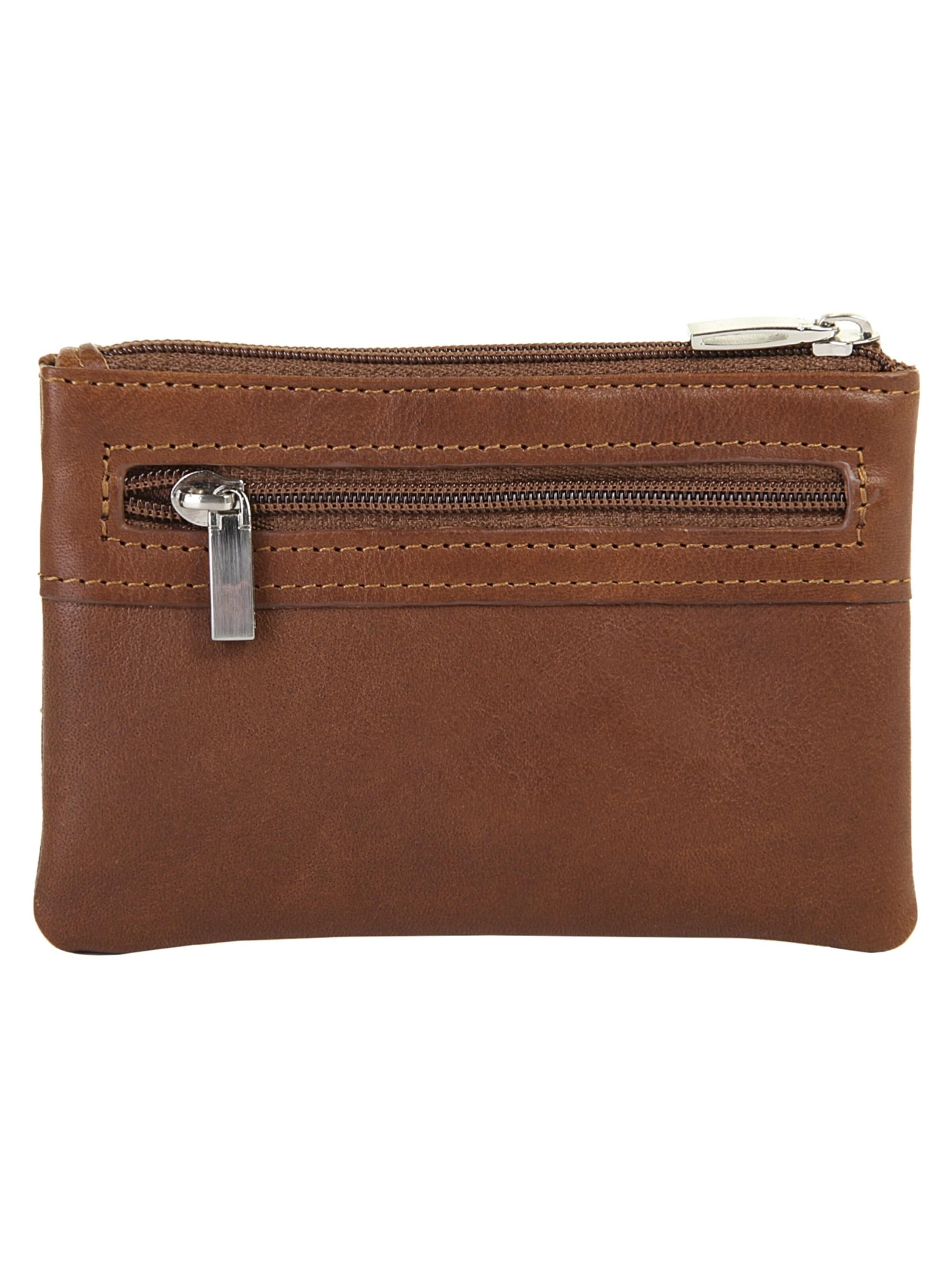 Poche ventrale piké en marron