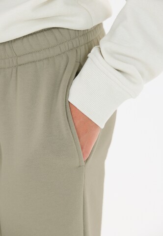 Les'Arcs Regular Sweatpants 'Abeni' in Grün