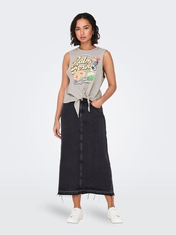 ONLY Top in Grey