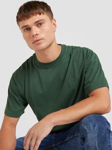LEVI'S ® Koszulka 'Red Tab™ Vintage Tee' w kolorze zielony