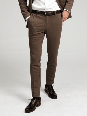 TeeShoppen Slim fit Pants in Brown: front