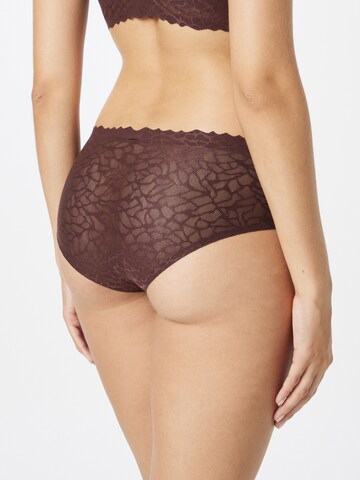 Panty 'Zero Feel Lace 2.0' di SLOGGI in marrone