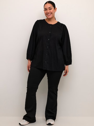 KAFFE CURVE Blouse 'KC Rory' in Zwart