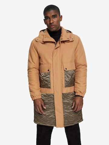 ESPRIT Winterjas in Beige: voorkant