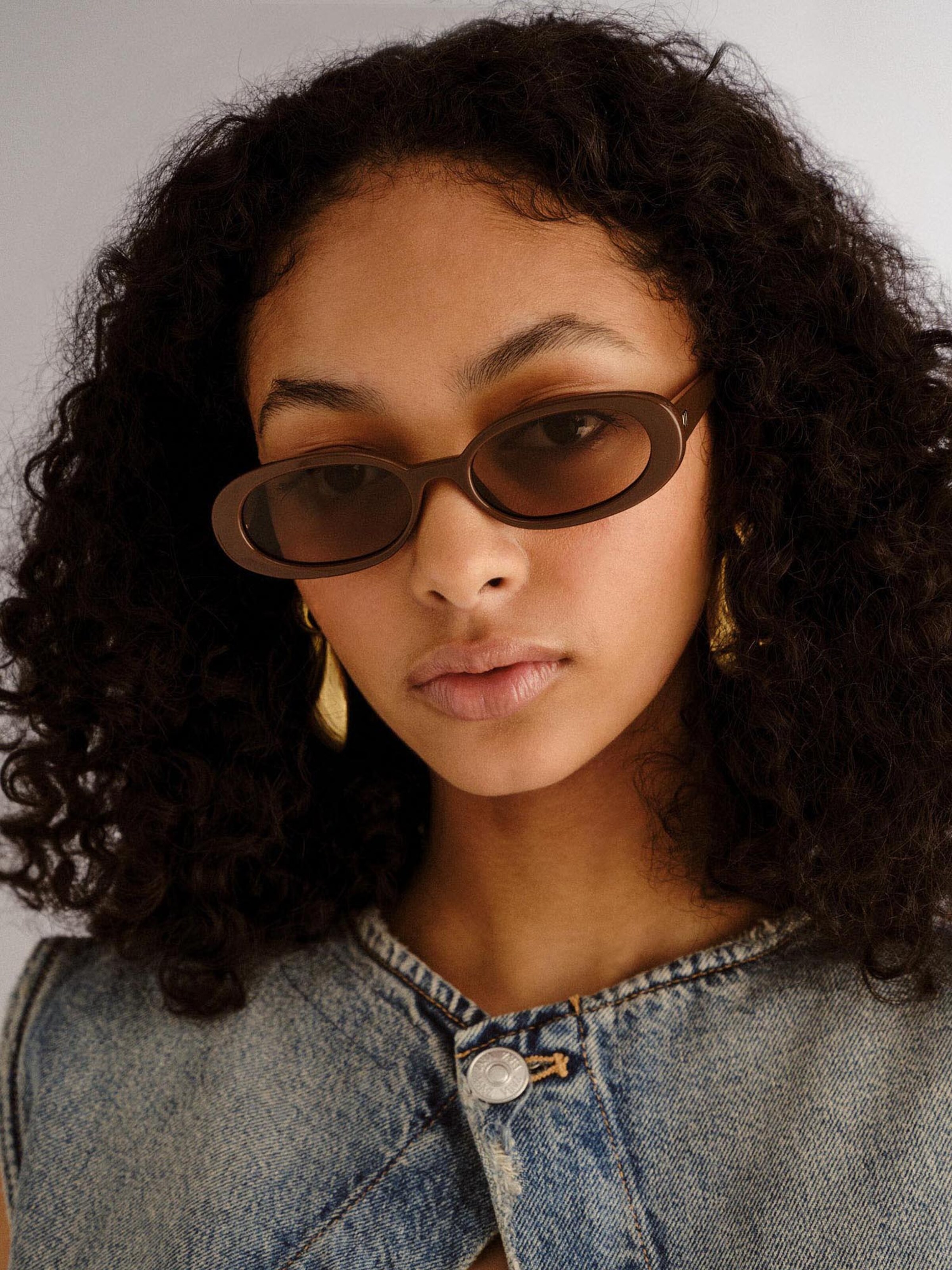 Occhiali da sole 'Outta love' di LE SPECS in marrone