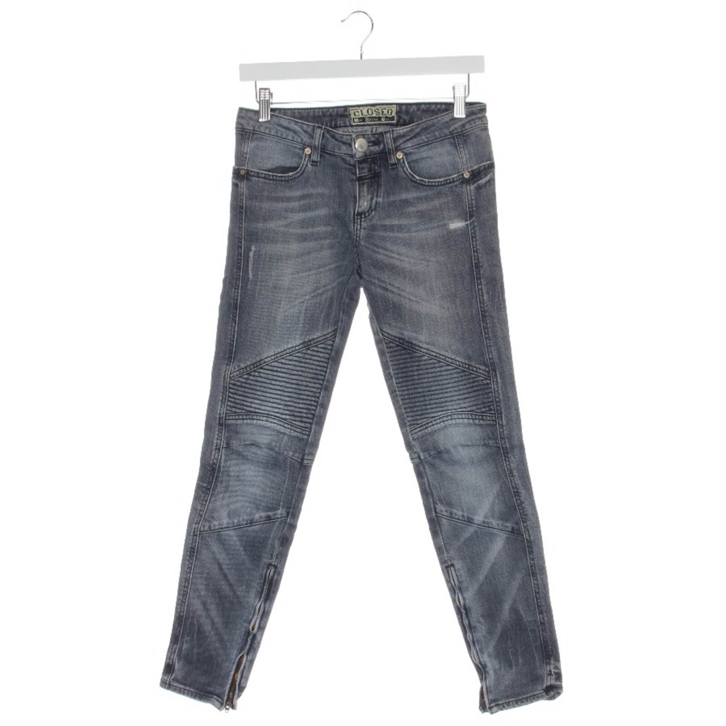 Closed Jeans in 26 in Grey: front