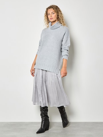 Pull-over ' ' Apricot en gris
