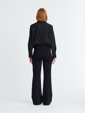 Minx Bootcut Hose 'JOAN'‌‌‌‌‌ in Schwarz