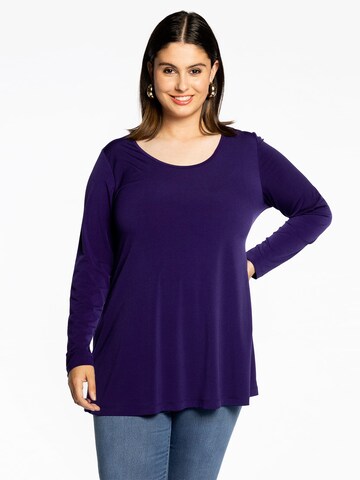 YOEK Shirt in Blue: front