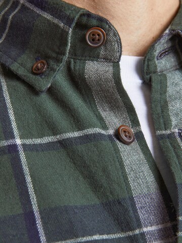 JACK & JONES Slim fit Button Up Shirt in Green