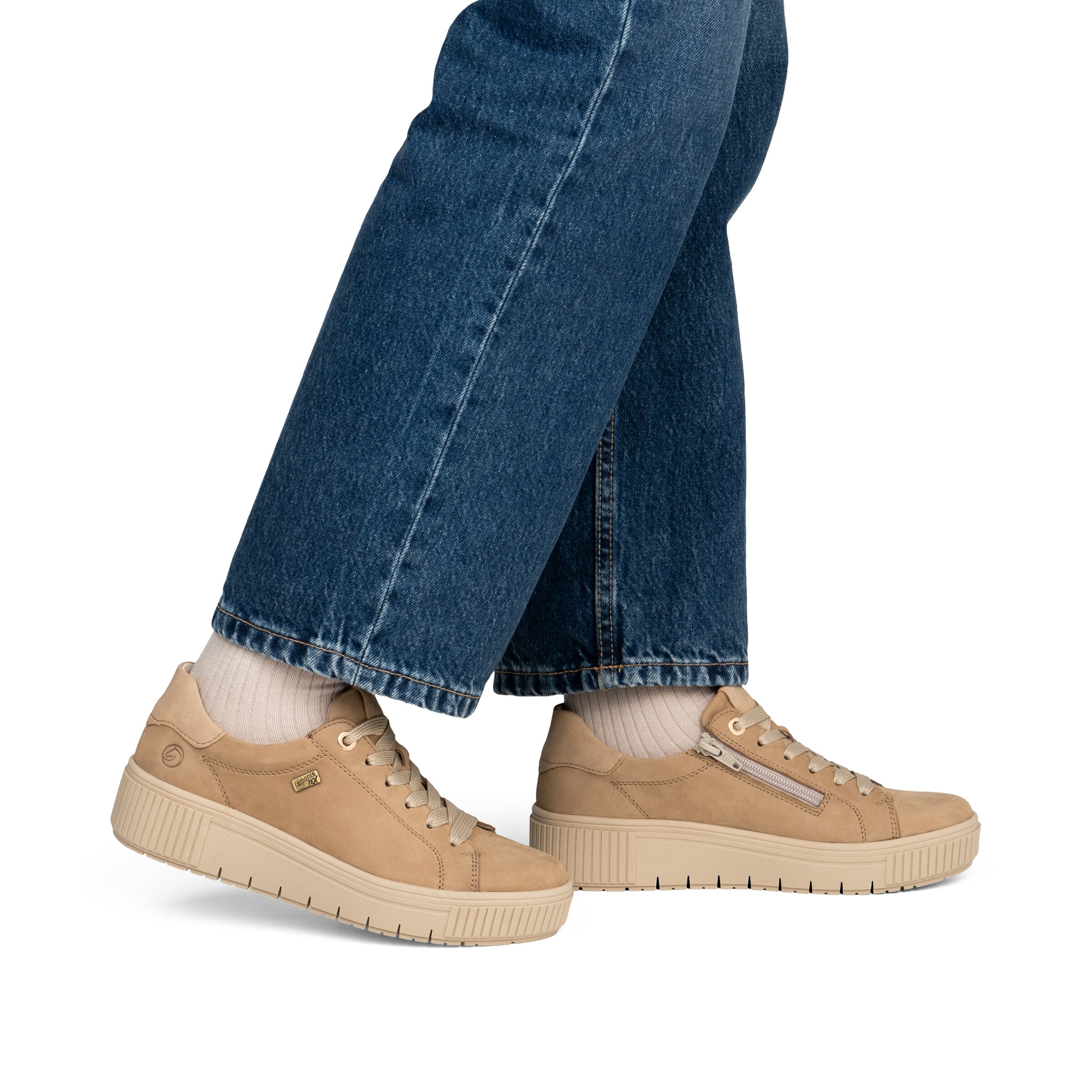 REMONTE Sneakers in Brown