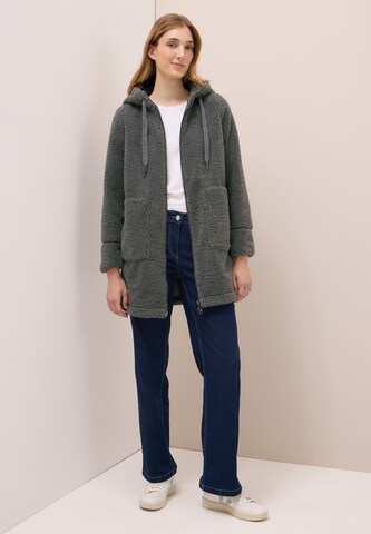 CECIL Between-Seasons Coat in Green