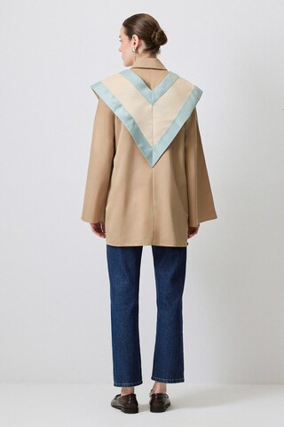 Touche Prive Blouse in Beige