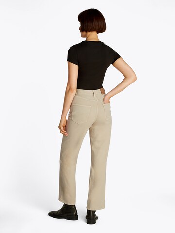 regular Jeans di Tommy Jeans in beige