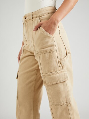 Regular Pantalon cargo Nasty Gal en beige