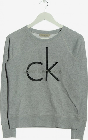 Calvin Klein Jeans Sweatshirt S in Grau: predná strana