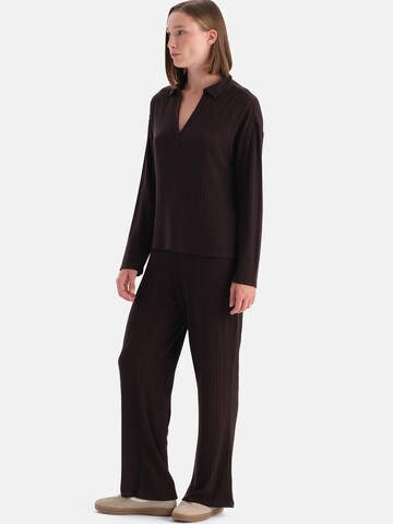 Dagi Футболка в Коричневый