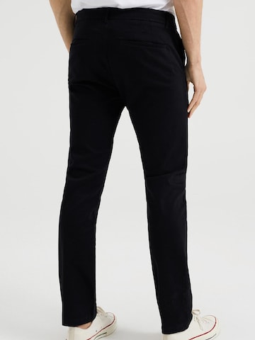 Slimfit Pantaloni chino di WE Fashion in nero