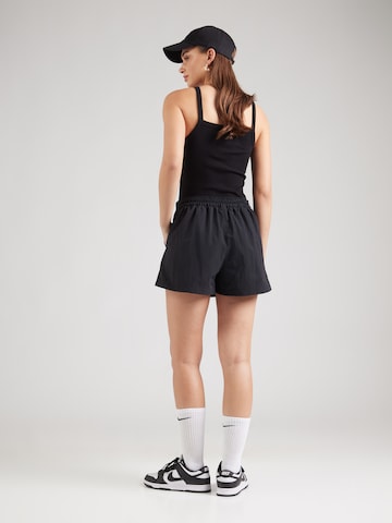 Nike Sportswear Пола 'ESSNTL' в черно