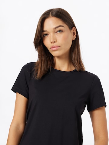 Tricou funcțional de la Casall pe negru