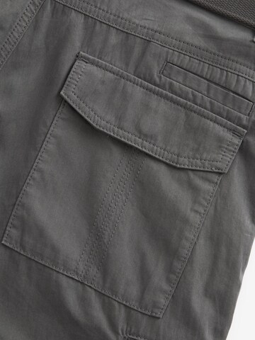 Loosefit Pantaloni cargo di Next in grigio