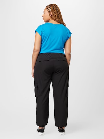 Noisy May Curve - Tapered Pantalón cargo 'KIRBY' en negro