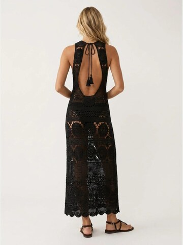 Miss June Jurk 'Robe Longue Angel' in Zwart