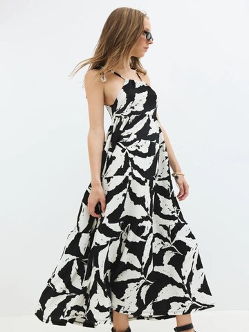 No Matter What Summer dress in Black: front
