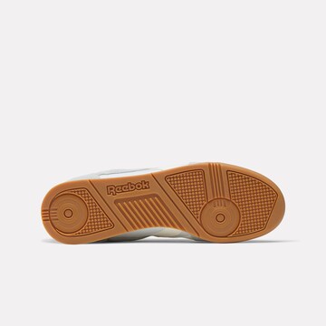 Reebok Sneakers in Grey