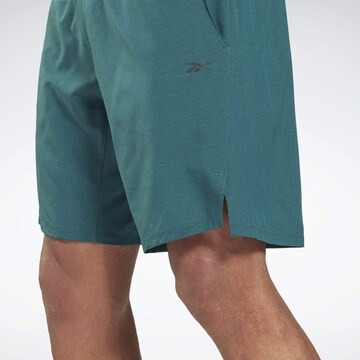 Regular Pantalon de sport 'Epic' Reebok en vert