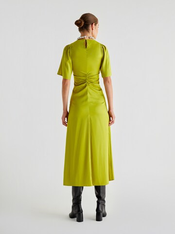 Scalpers Dress in Green